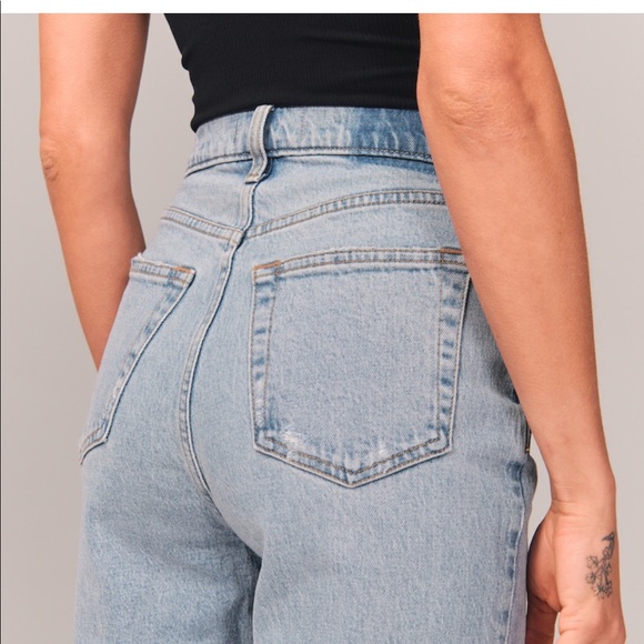 Abercrombie & Fitch High Rise Dad Jeans - Picture 7 of 14